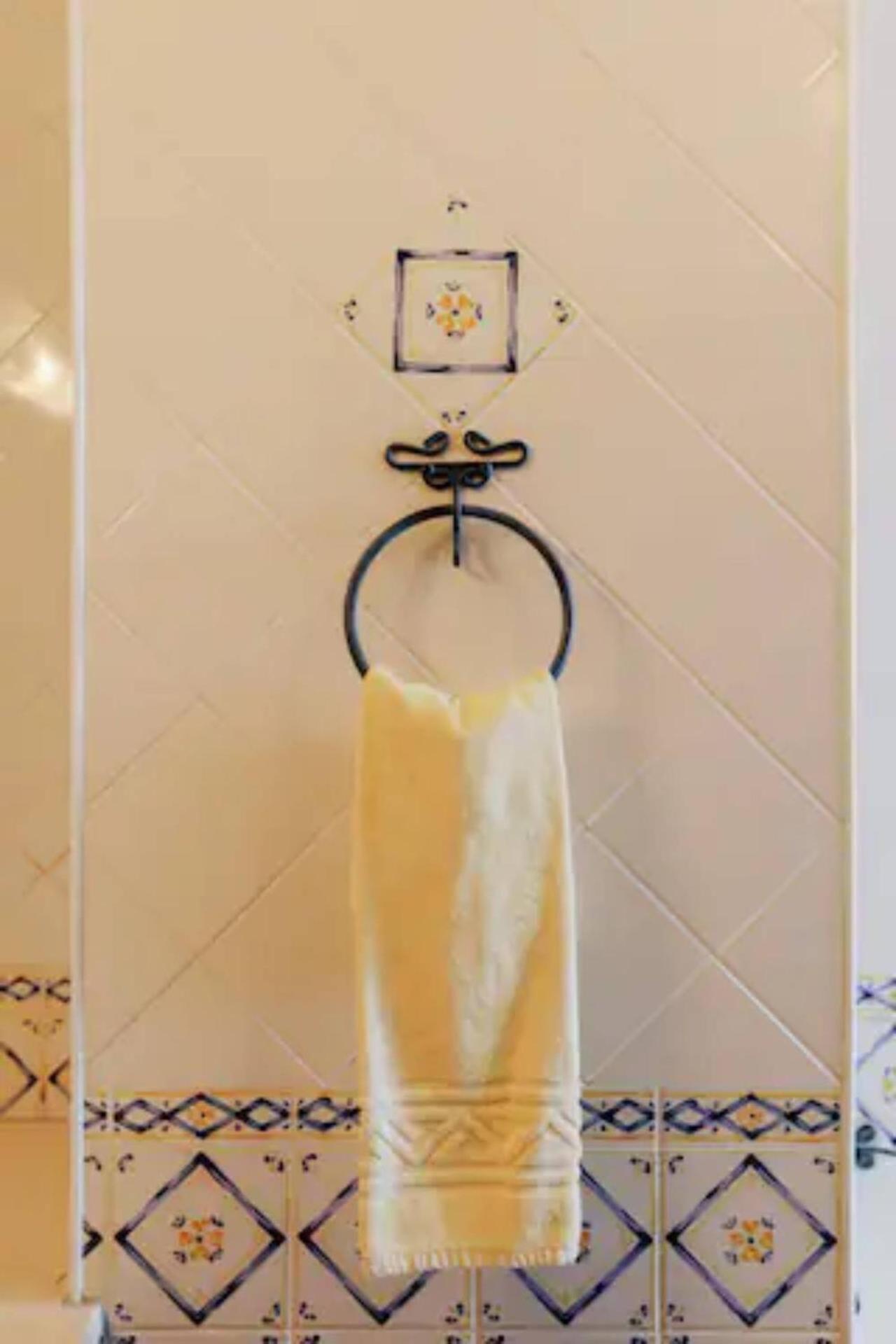 R3 - Guesthouse Travessa Da Arieira Aguda (Leiria) Luaran gambar