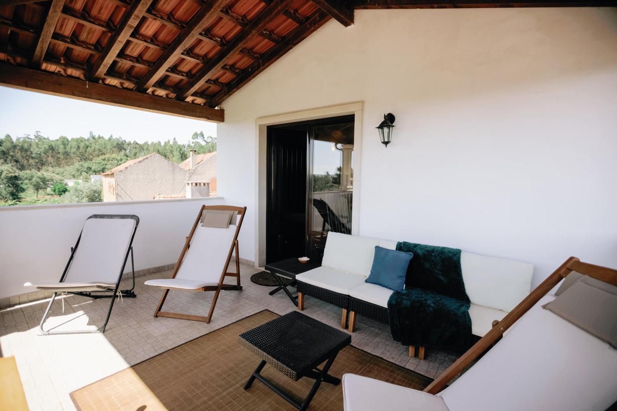 R3 - Guesthouse Travessa Da Arieira Aguda (Leiria) Luaran gambar