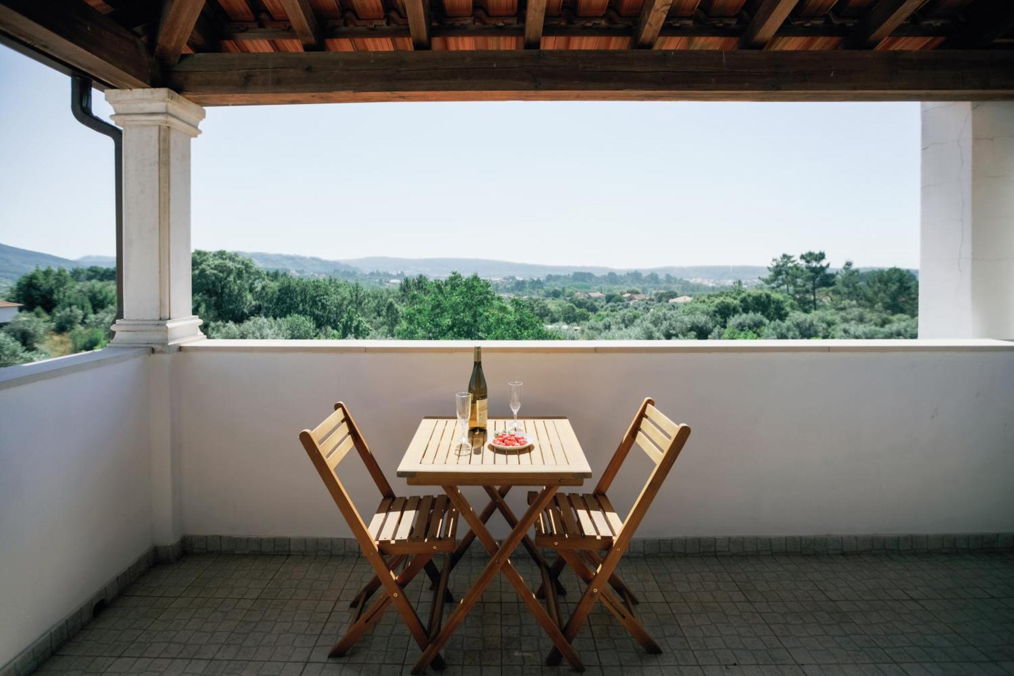 R3 - Guesthouse Travessa Da Arieira Aguda (Leiria) Luaran gambar